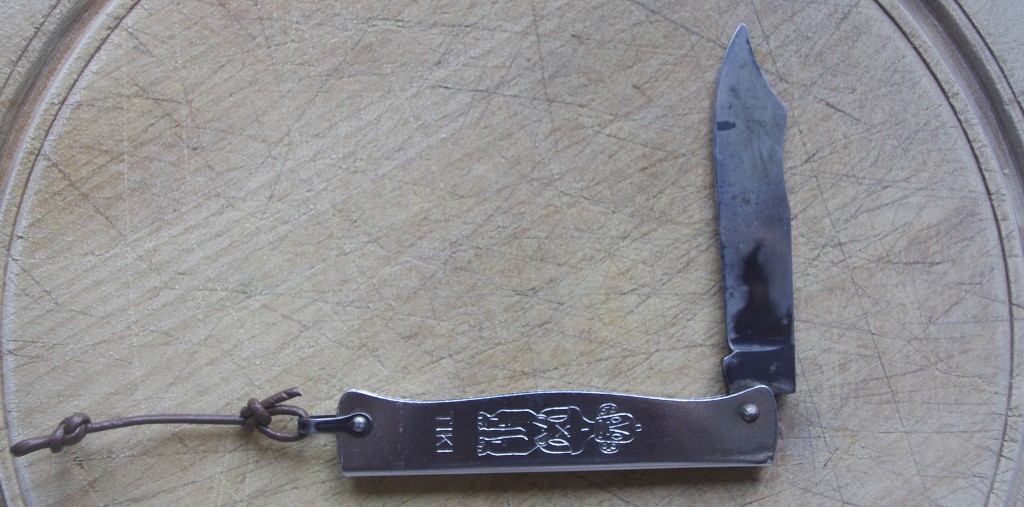 Douk Douk Tiki petit pocket knife